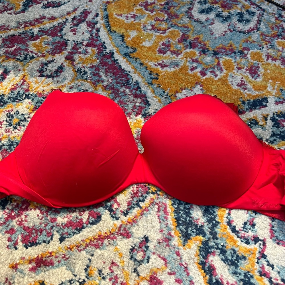Victoria Secret bra